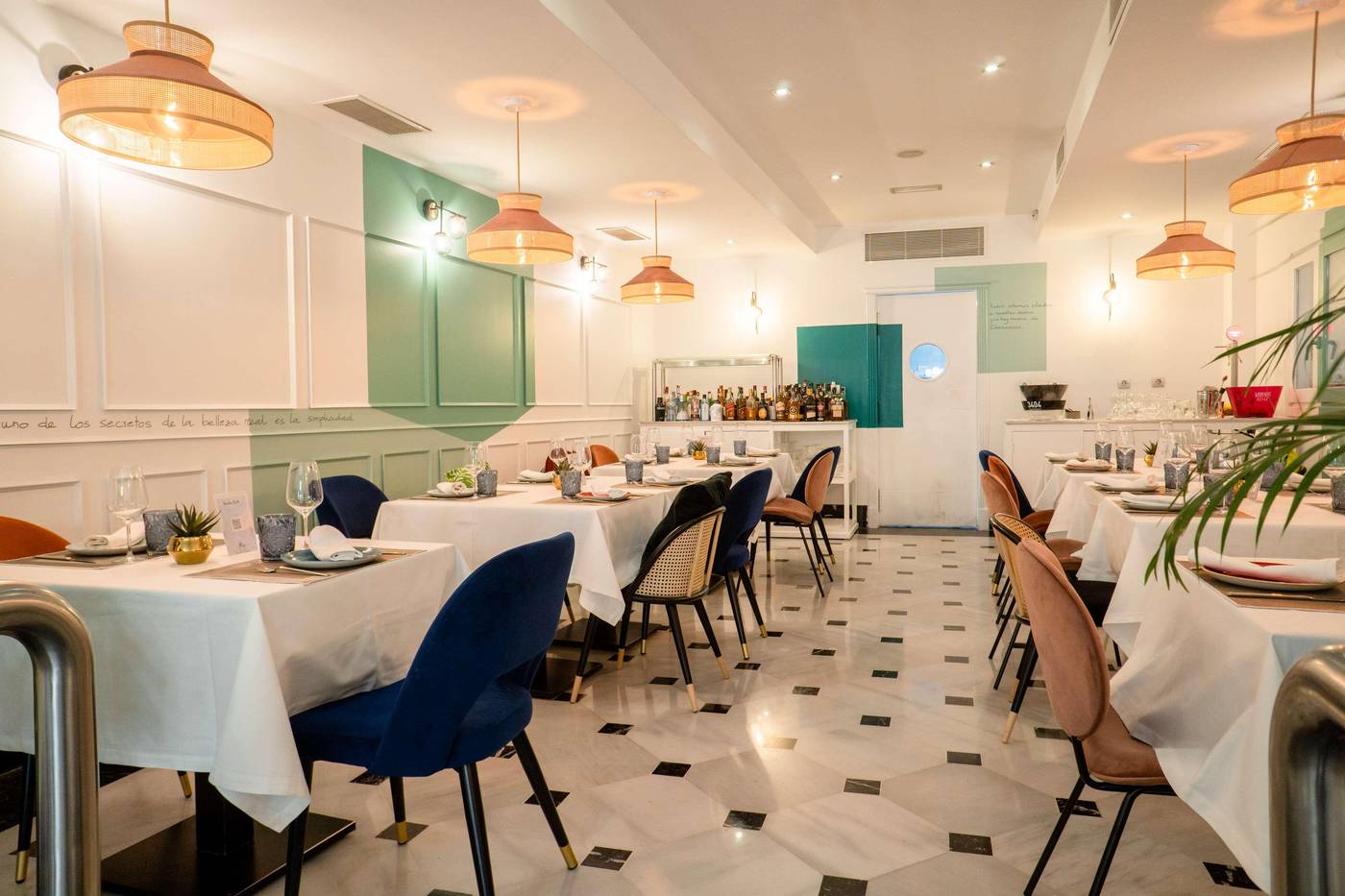 Lusso-Hotel-Infantas-Restaurant-53