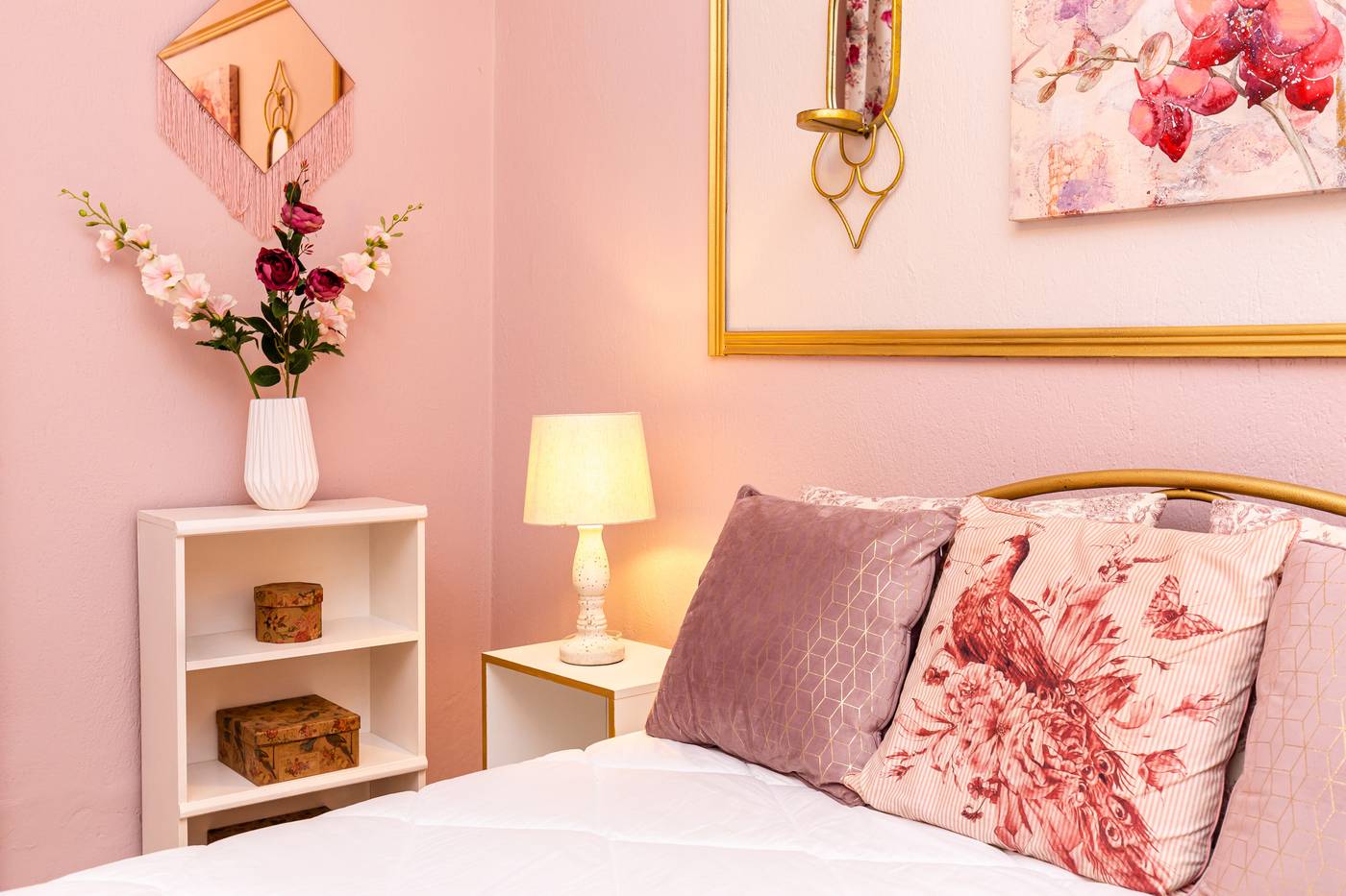 V-A--Boutique-Apartments-and-Suites-Room-42