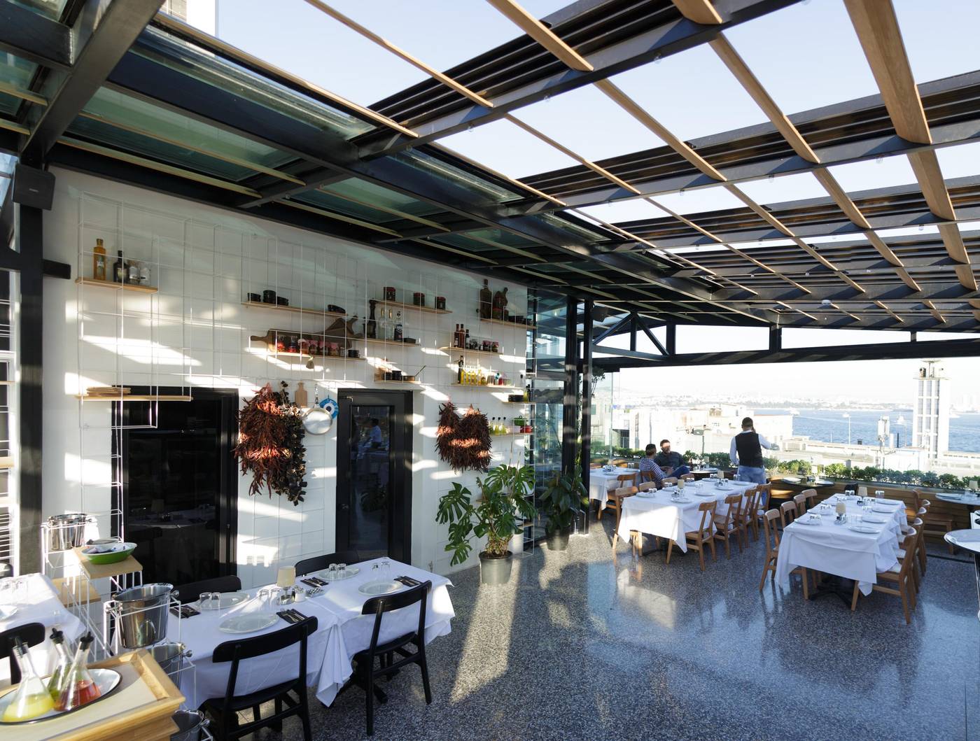 The-Haze-Istanbul-Restaurant-2