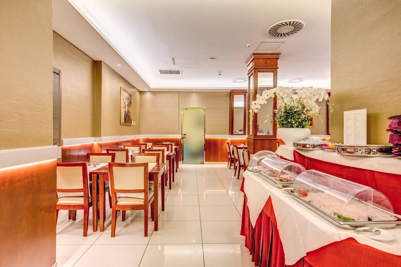 Augusta-Lucilla-Palace-Restaurant-28