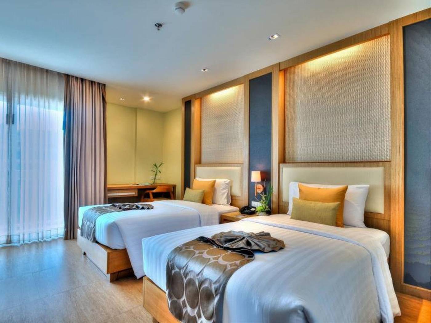 The-ASHLEE-Plaza-Patong-Hotel---Spa-Room-14