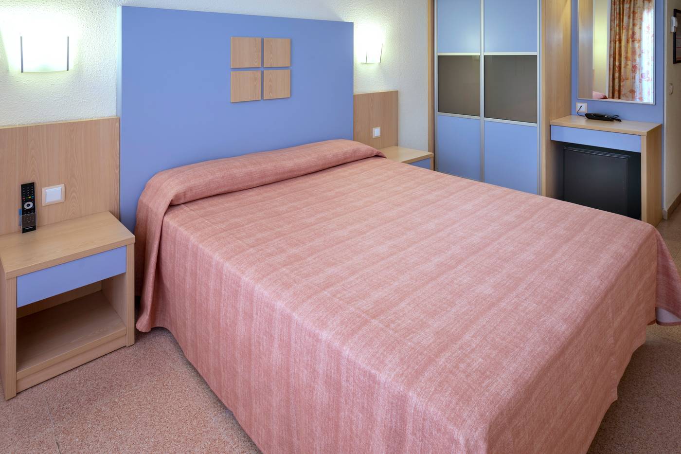 Hotel-Caprici-Room-23