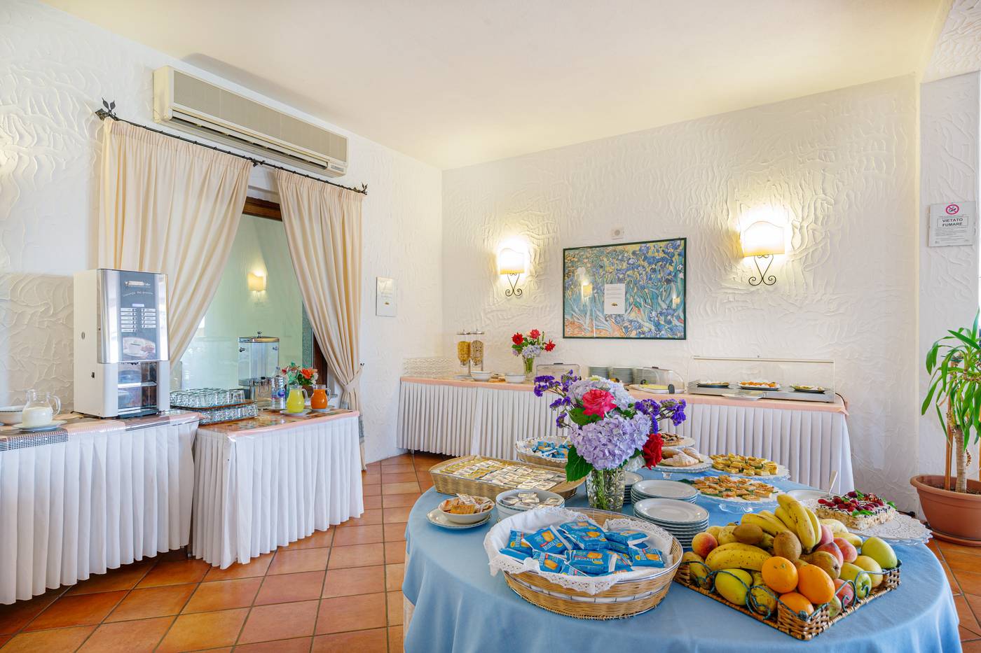 Hotel-San-Trano-Restaurant-44