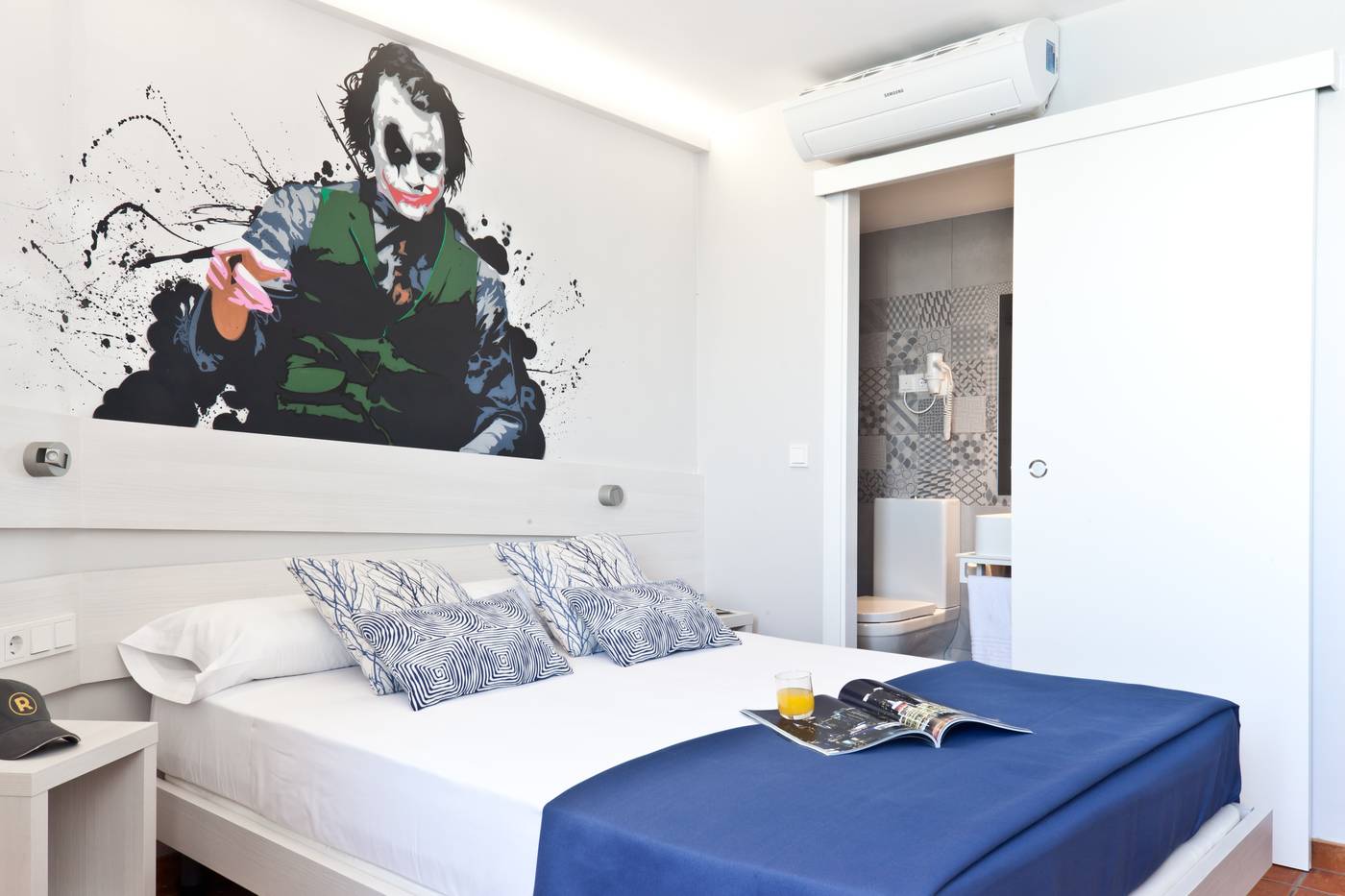 Hotel-Ryans-La-Marina-Room-34