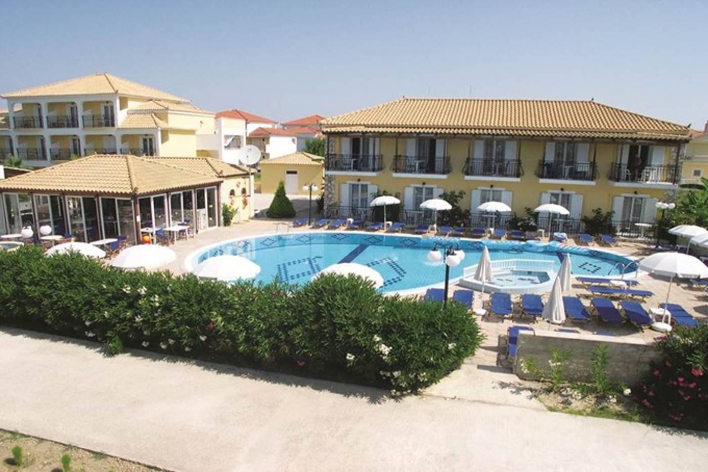 Aphrodite Apartments Laganas Zante On The Beach