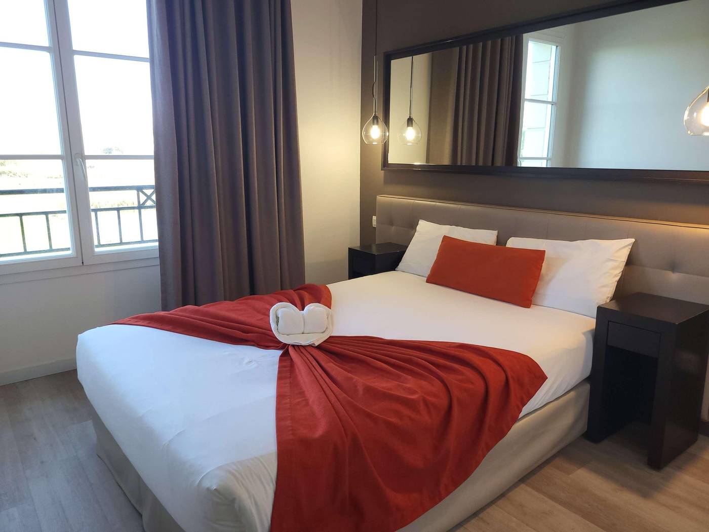 Adagio-Aparthotel-Serris-Val-d-Europe-Room-32