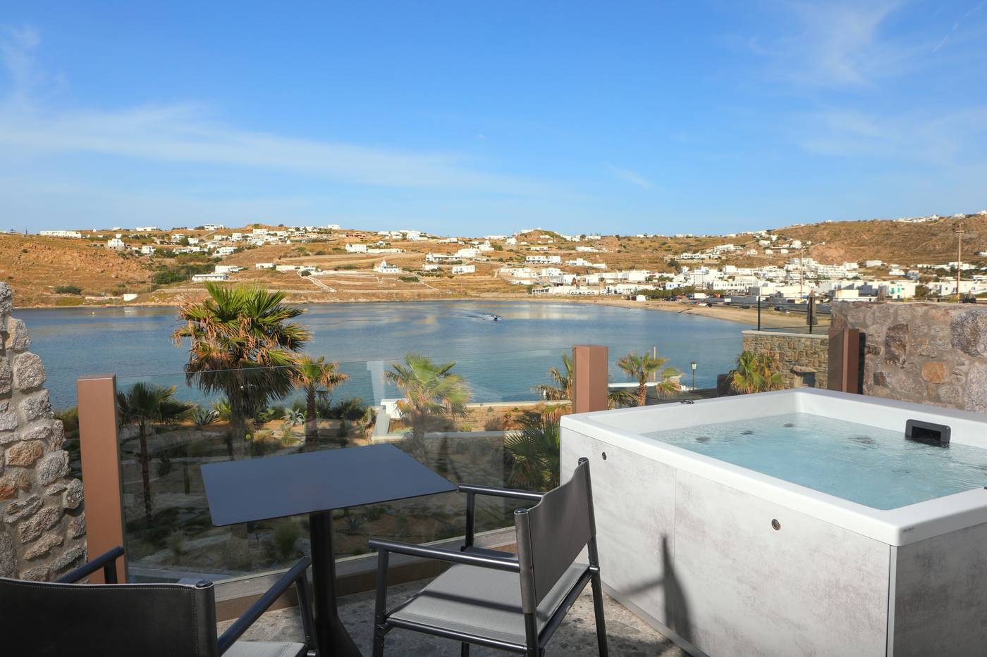 Aeonic-Suites---Spa-Room-74