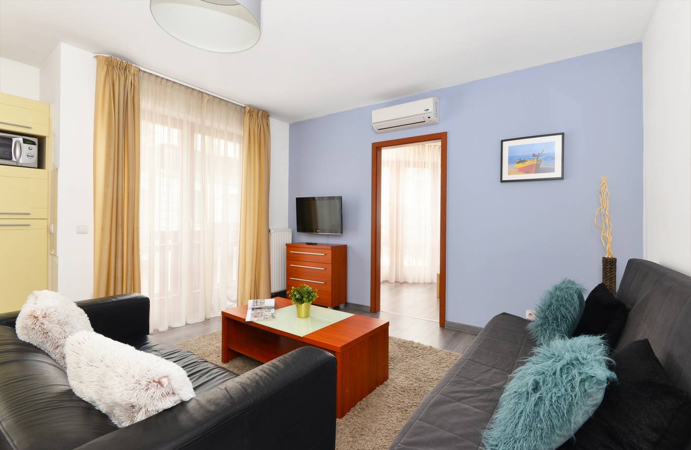 Lord-Residence-Room-15