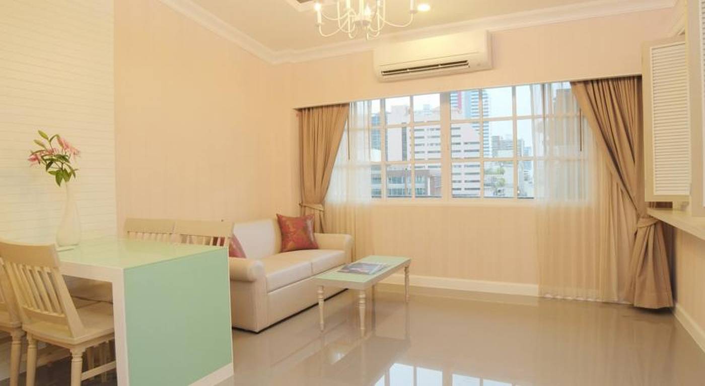The-Raya-Surawong-Bangkok-Room-23