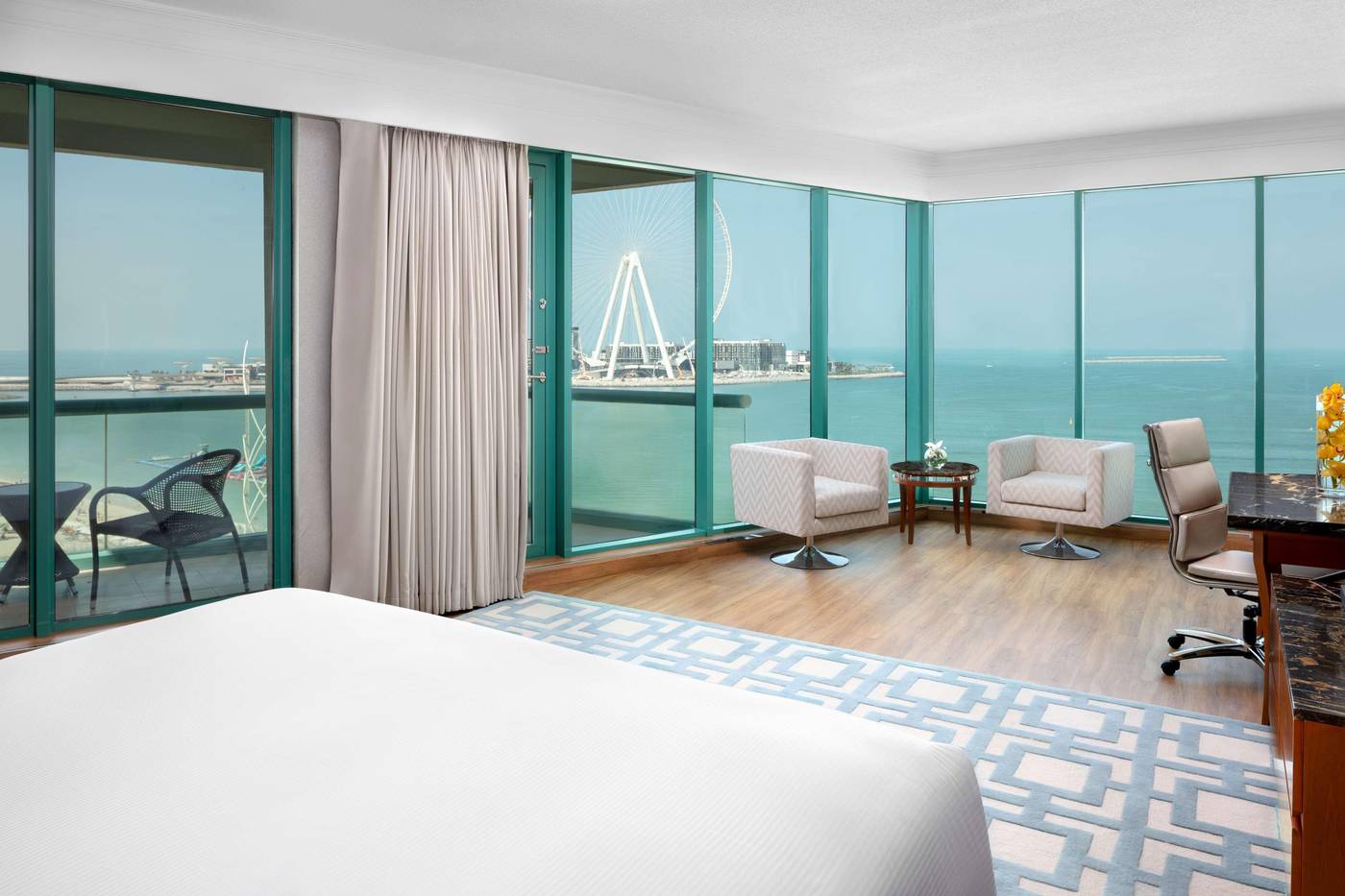 Hilton-Dubai-Jumeirah-Room-28