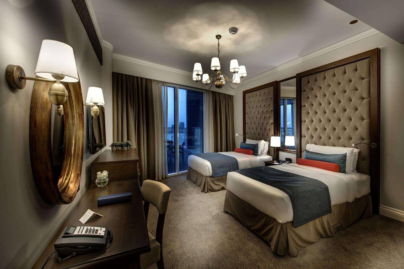 Dukes-The-Palm--a-Royal-Hideaway-Hotel-Room-36