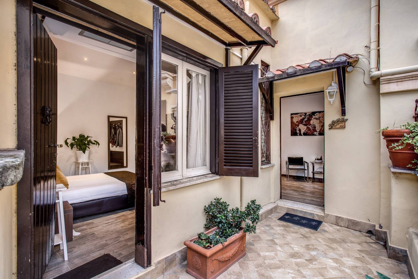 Rome-Garden-Terrace-7