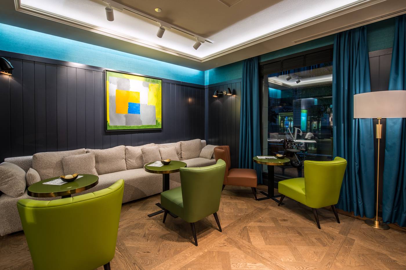 Vincci-The-Mint-Lobby-16