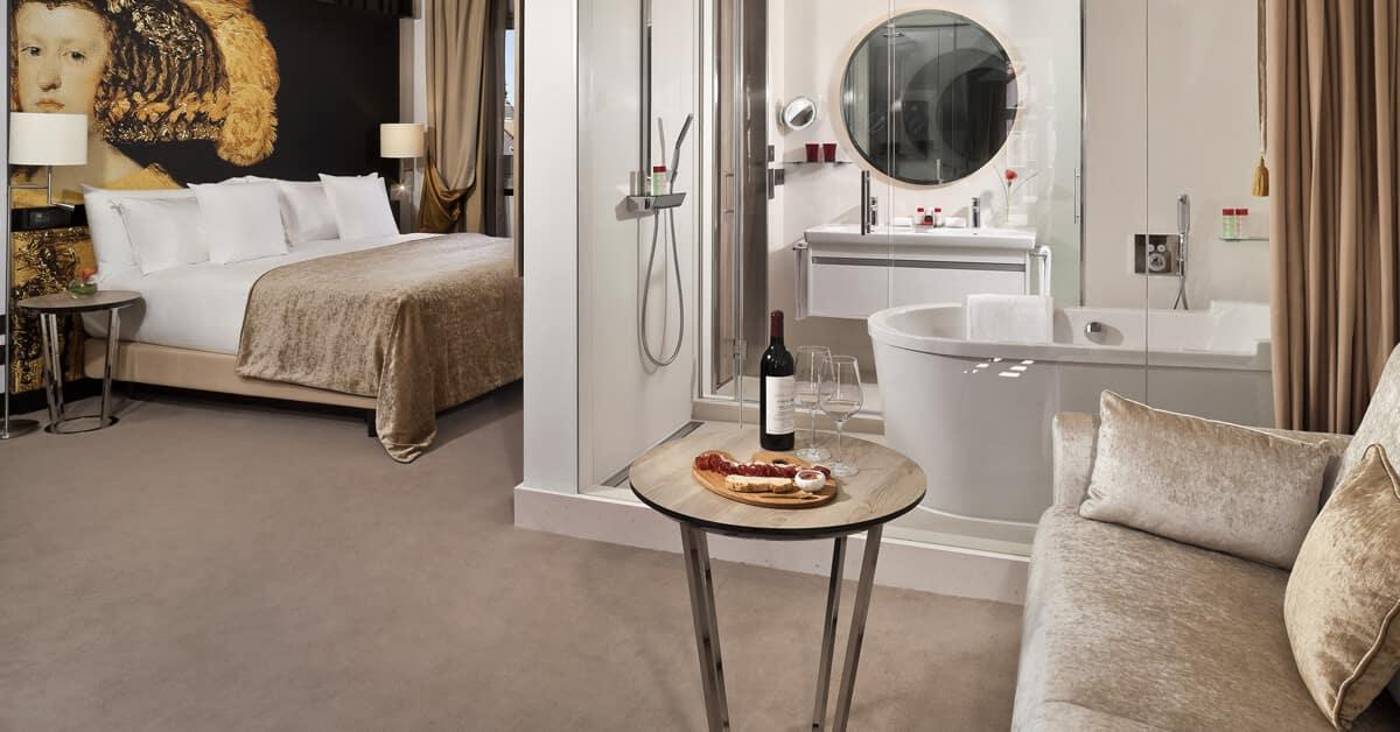 Gran-Melia-Palacio-de-los-Duques-Room-57