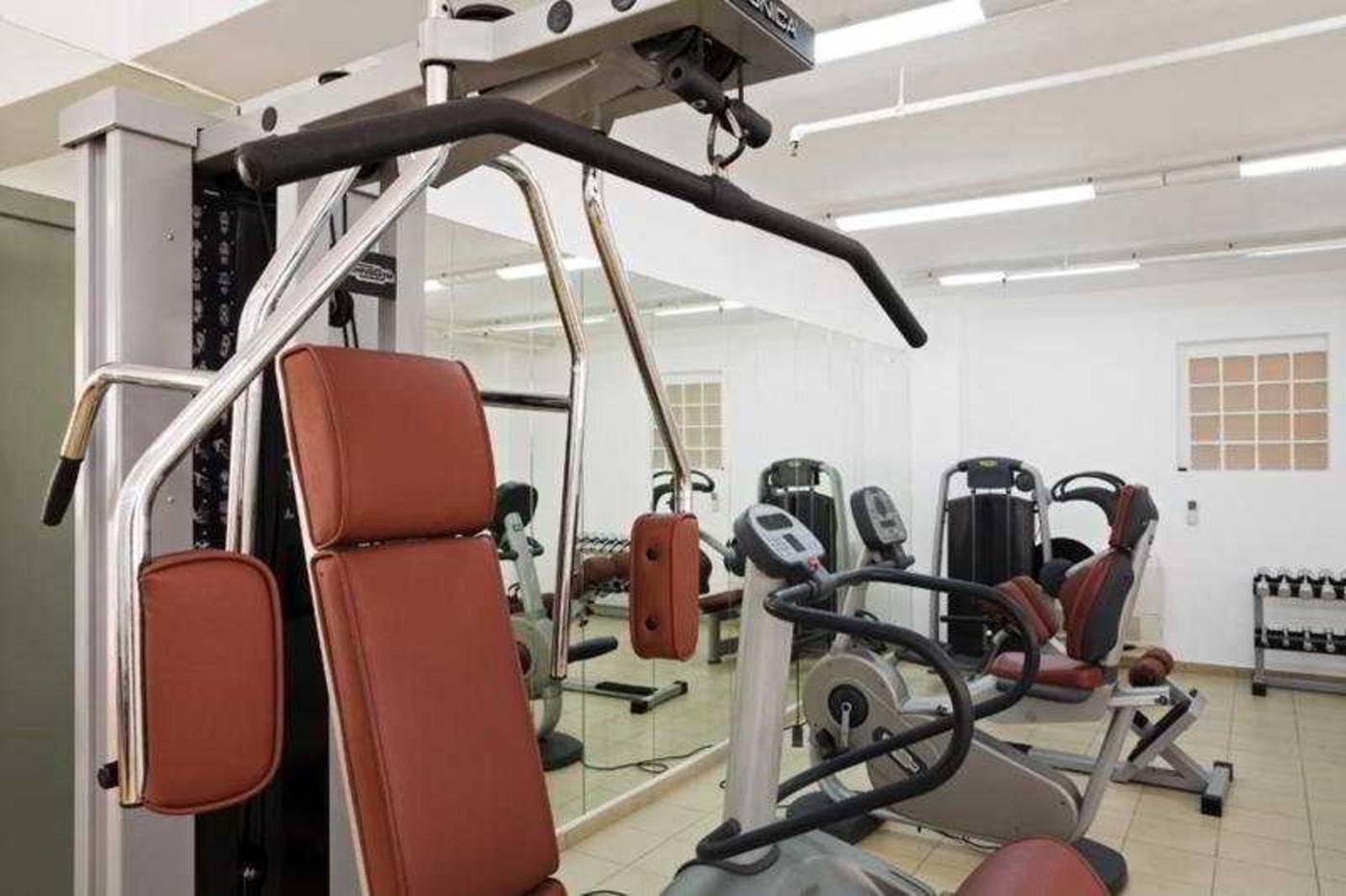 Majestic-Sports-and-Entertainment-24