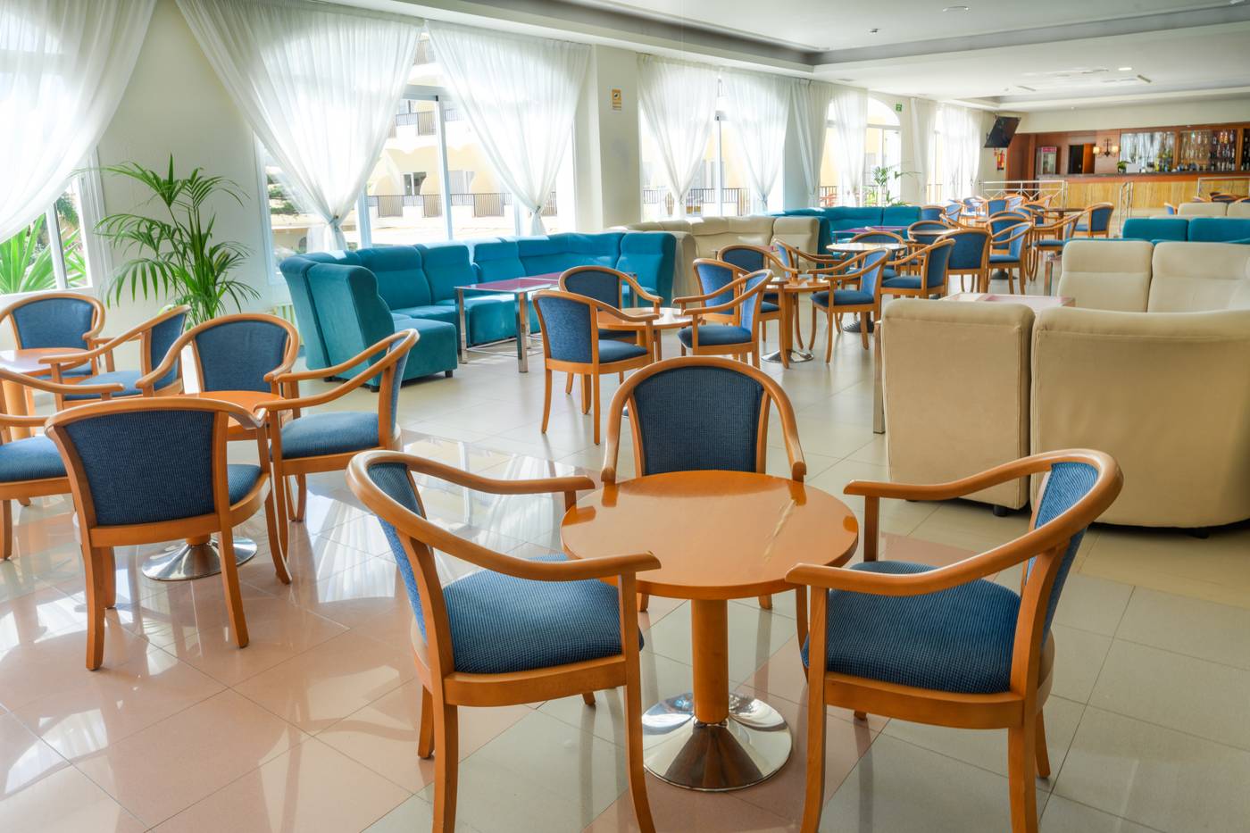 Monarque-Fuengirola-Park-Bar-41