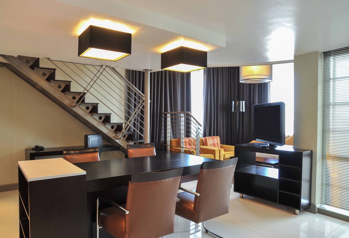 Garden-Court-Victoria-Junction-Hotel-Room-11