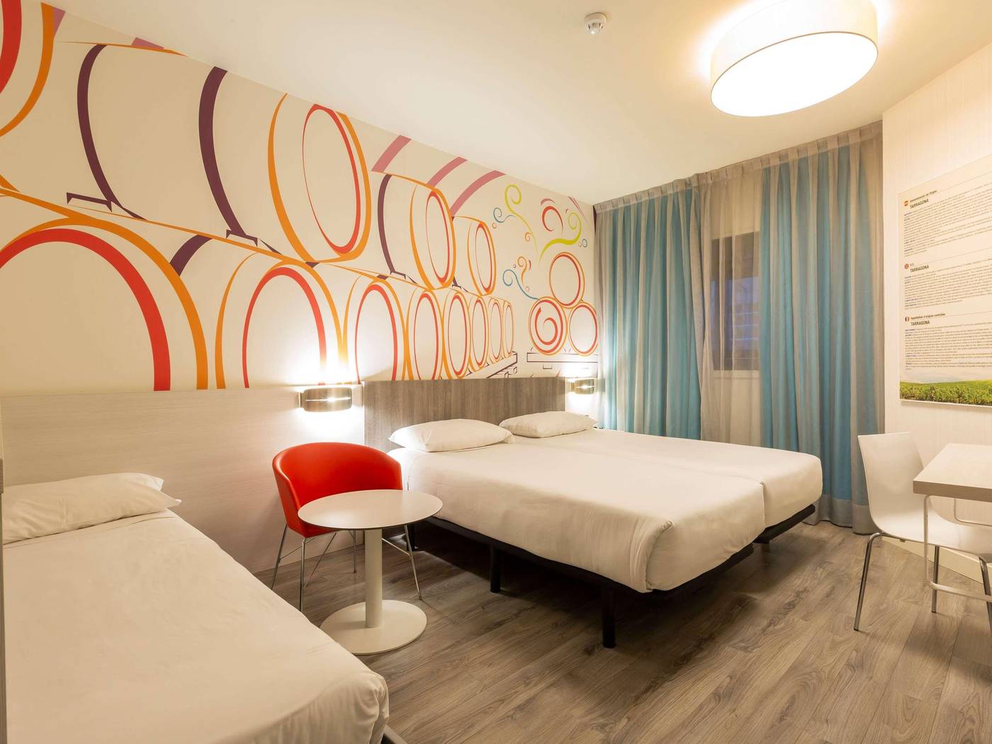 Ibis-Styles-Madrid-Prado-Room-20