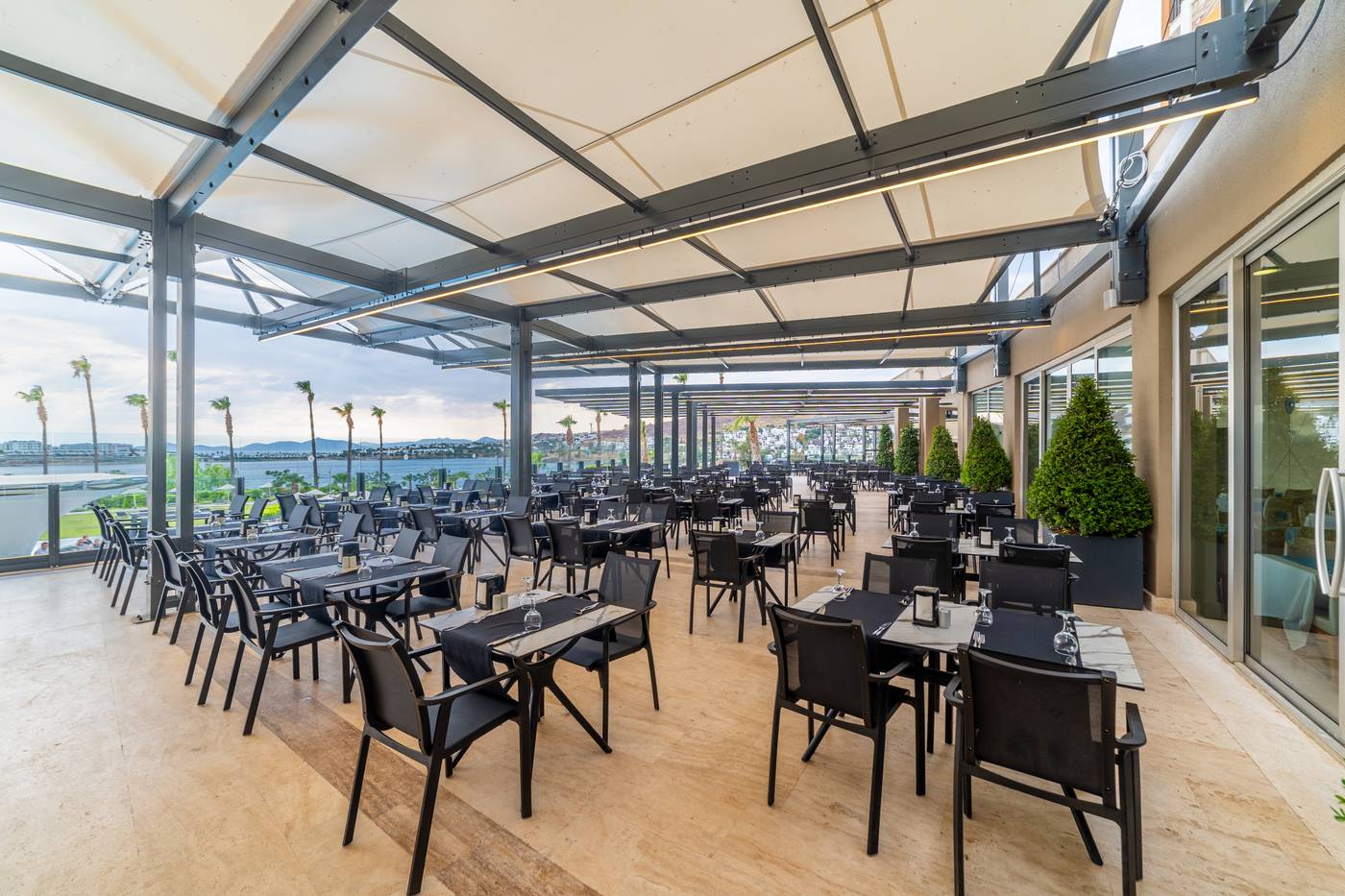 Kefaluka-Resort-Restaurant-19