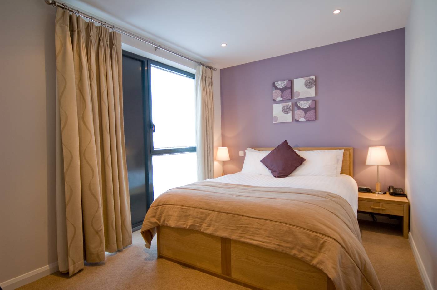 Liberty-Wharf-Apartments-Room-7