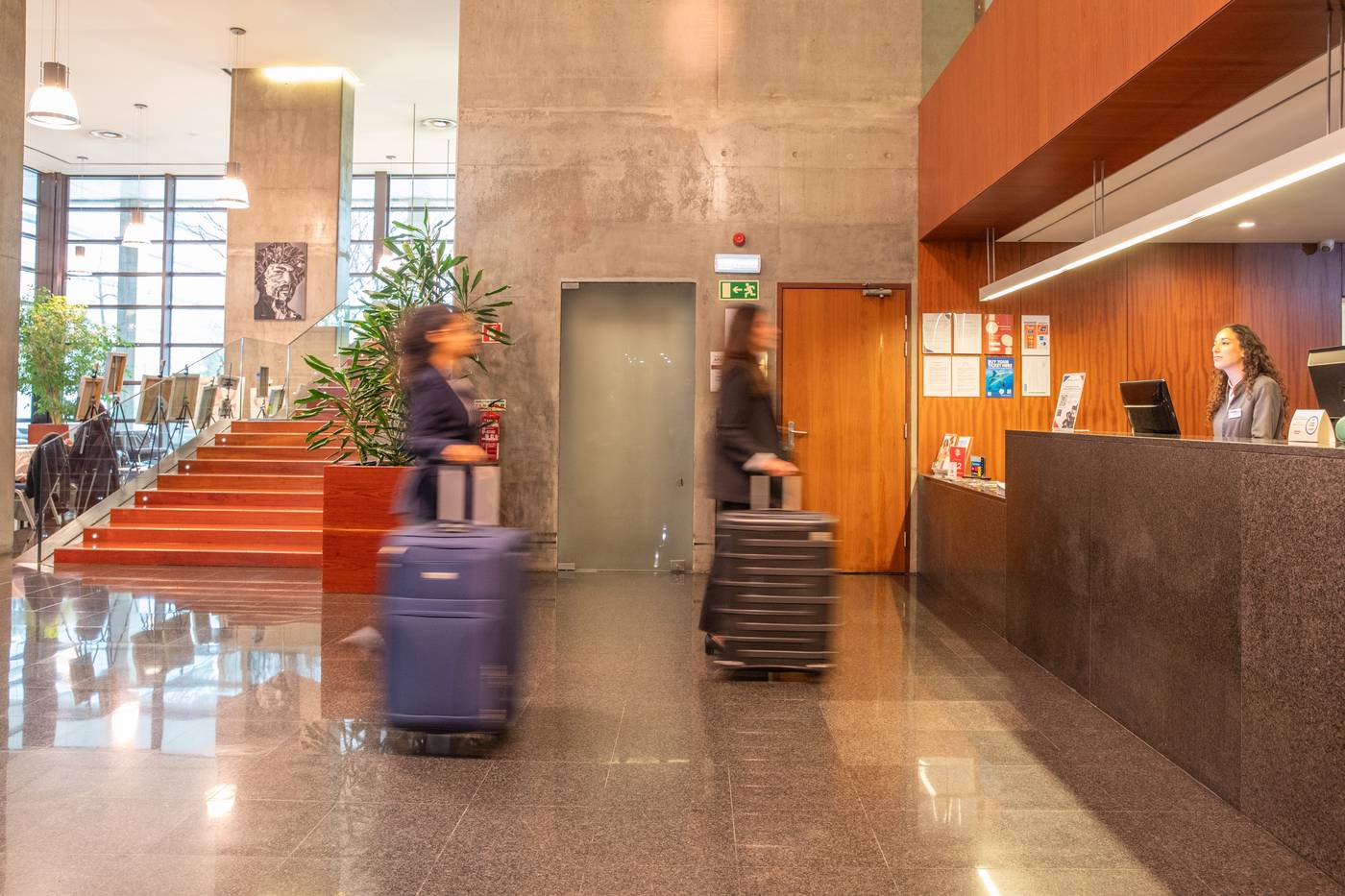 VIP-Executive-Arts-Hotel-Lobby-17