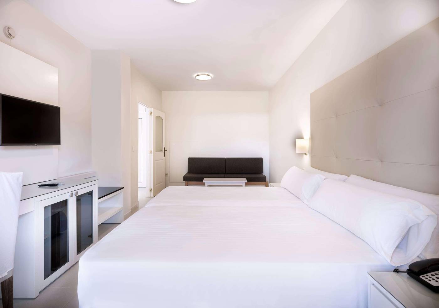 Sol-Sancti-Petri-Apartamentos-Room-57