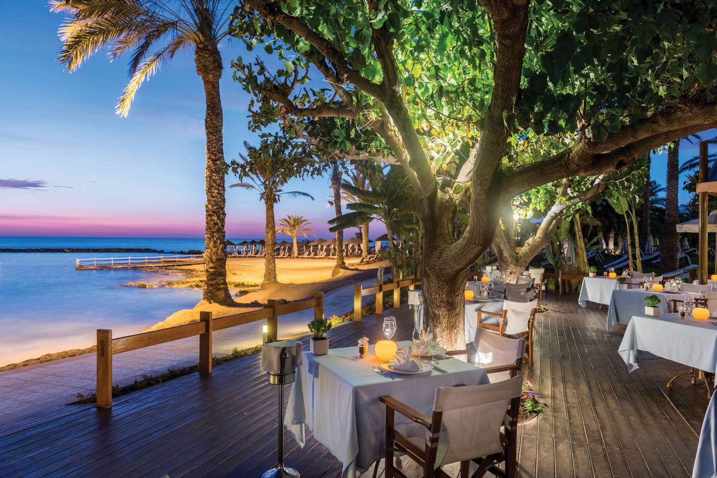 Constantinou-Bros-Asimina-Suites-Hotel---Adults-Only--16---Restaurant-10