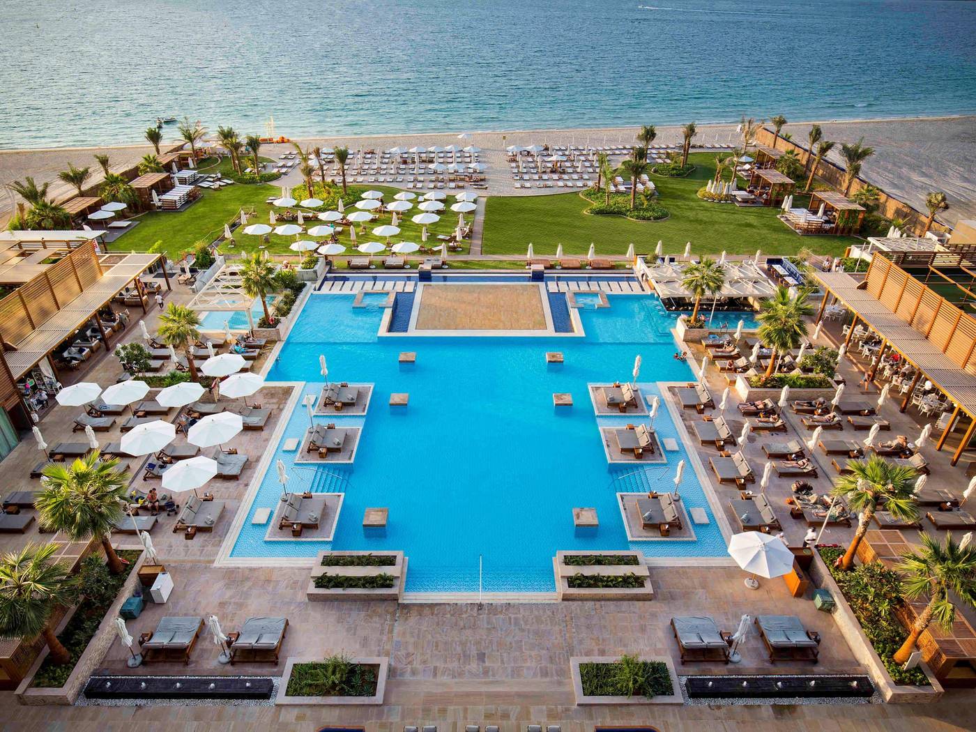 Rixos-Premium-Dubai-Pool-5