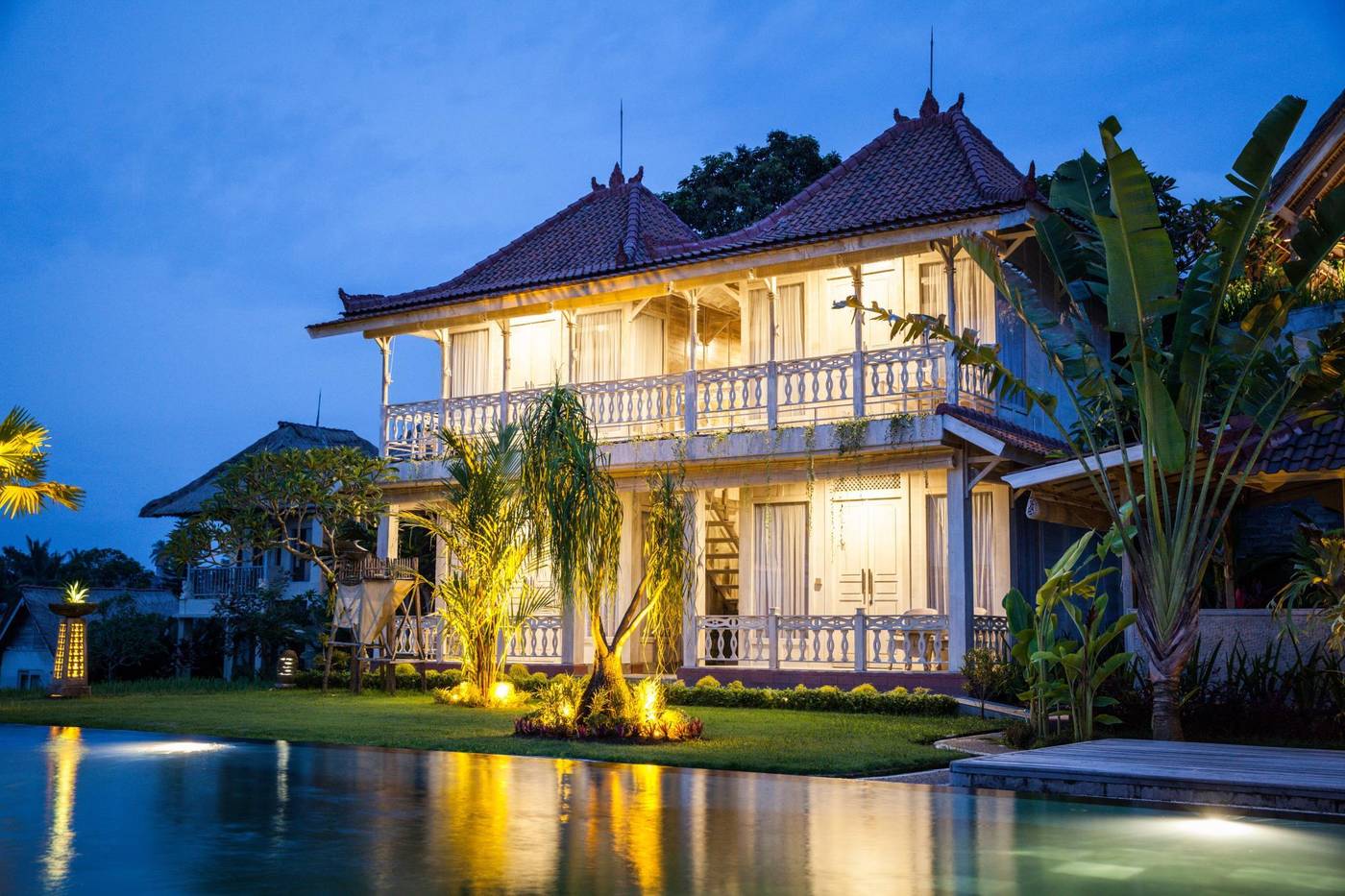 B.Saya-Indonesia-Bali-General view-3