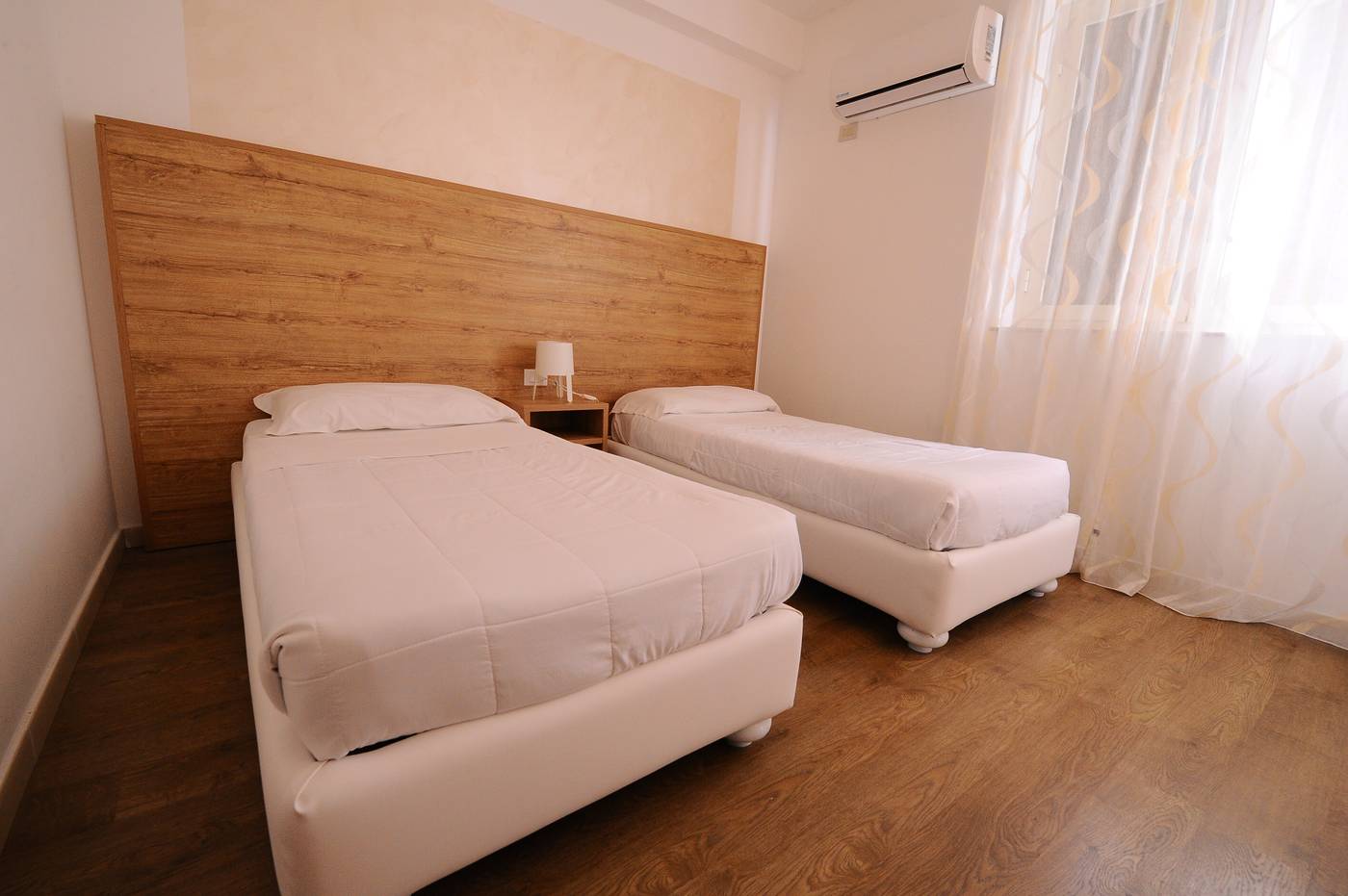 Casena-Dei-Colli--Sure-Hotel-Collection-by-Best-Western-Room-32