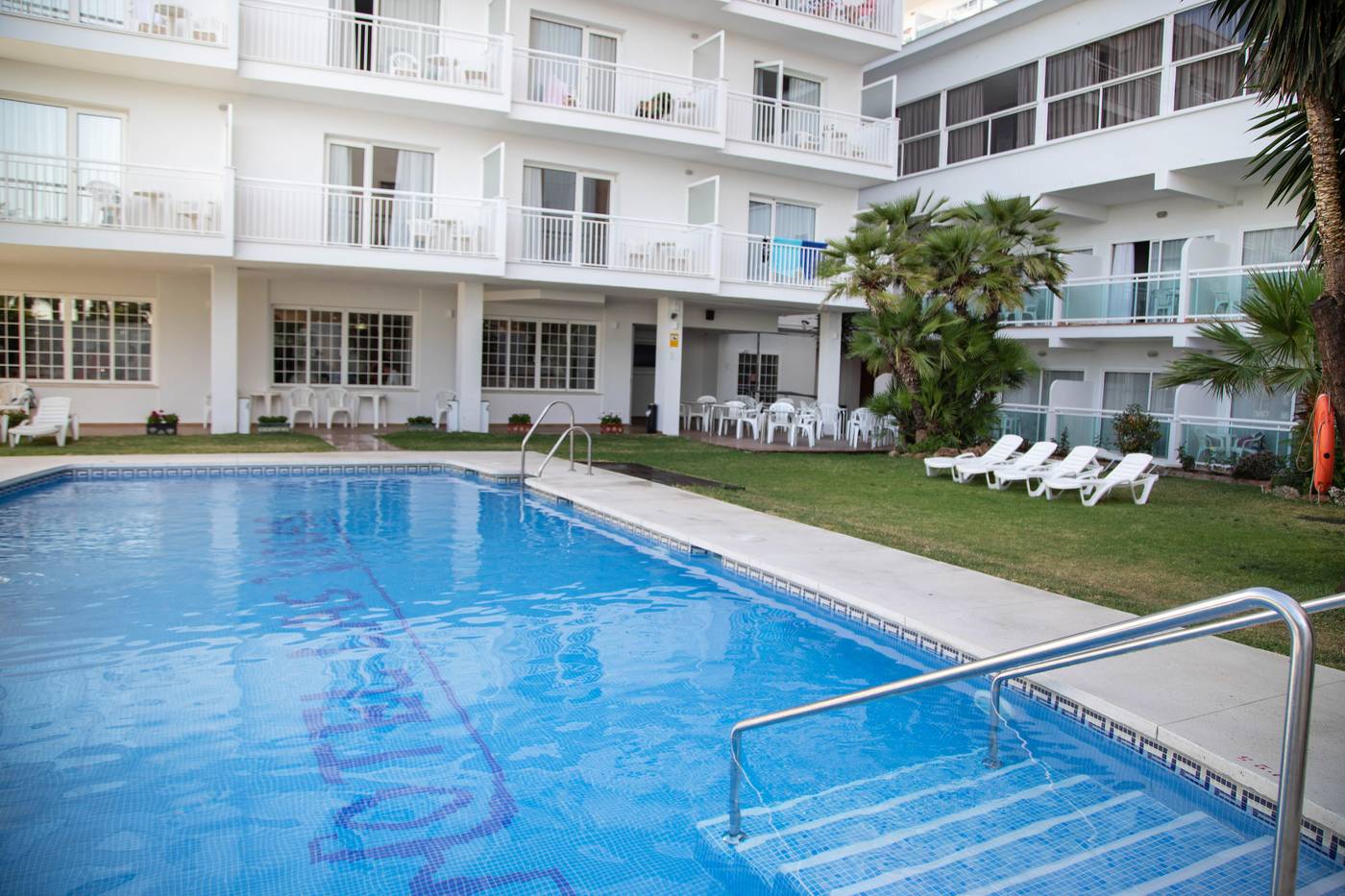 Soho-Boutique-Las-Vegas-Pool-4