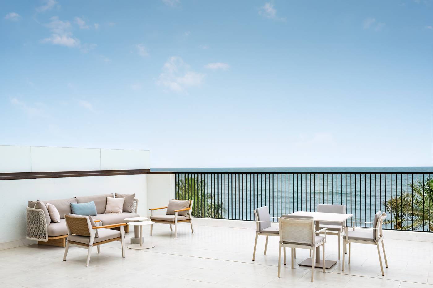 Palace Fujairah Beach Resort