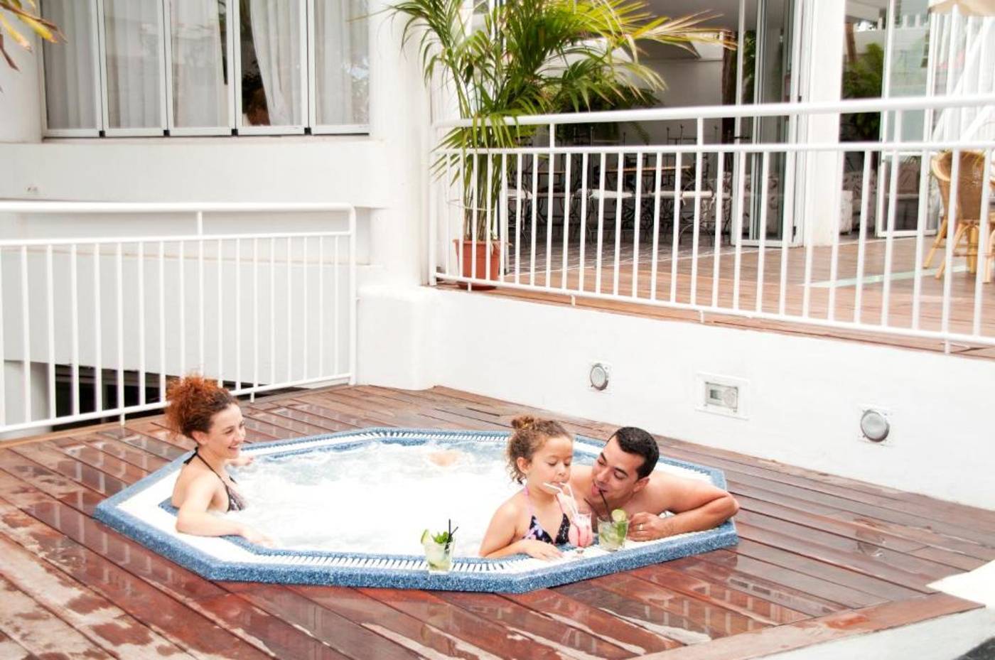 Lagos-De-Fanabe-Apartments-Pool-20