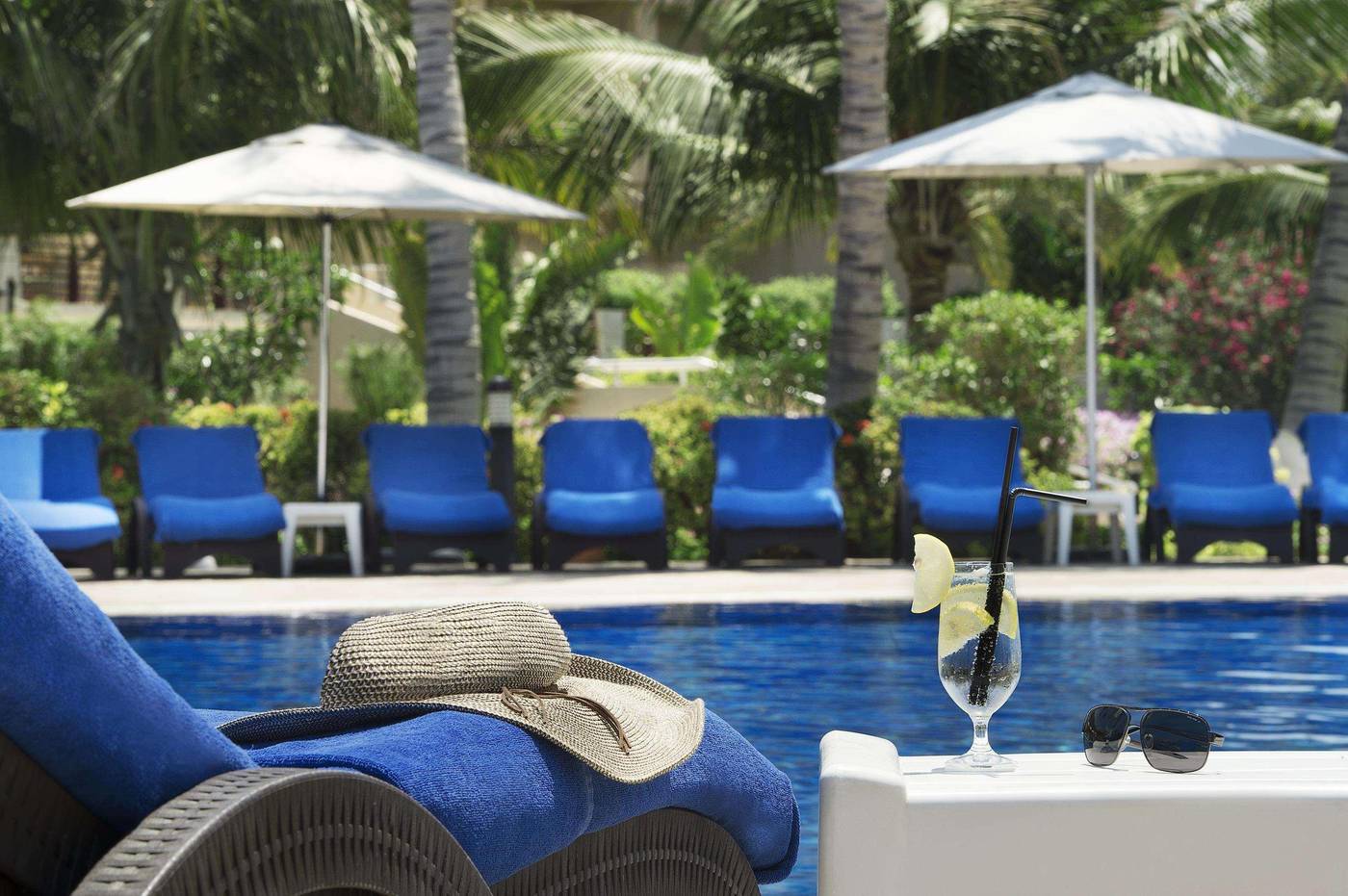 Hilton-Al-Hamra-Beach---Golf-Resort-Pool-23