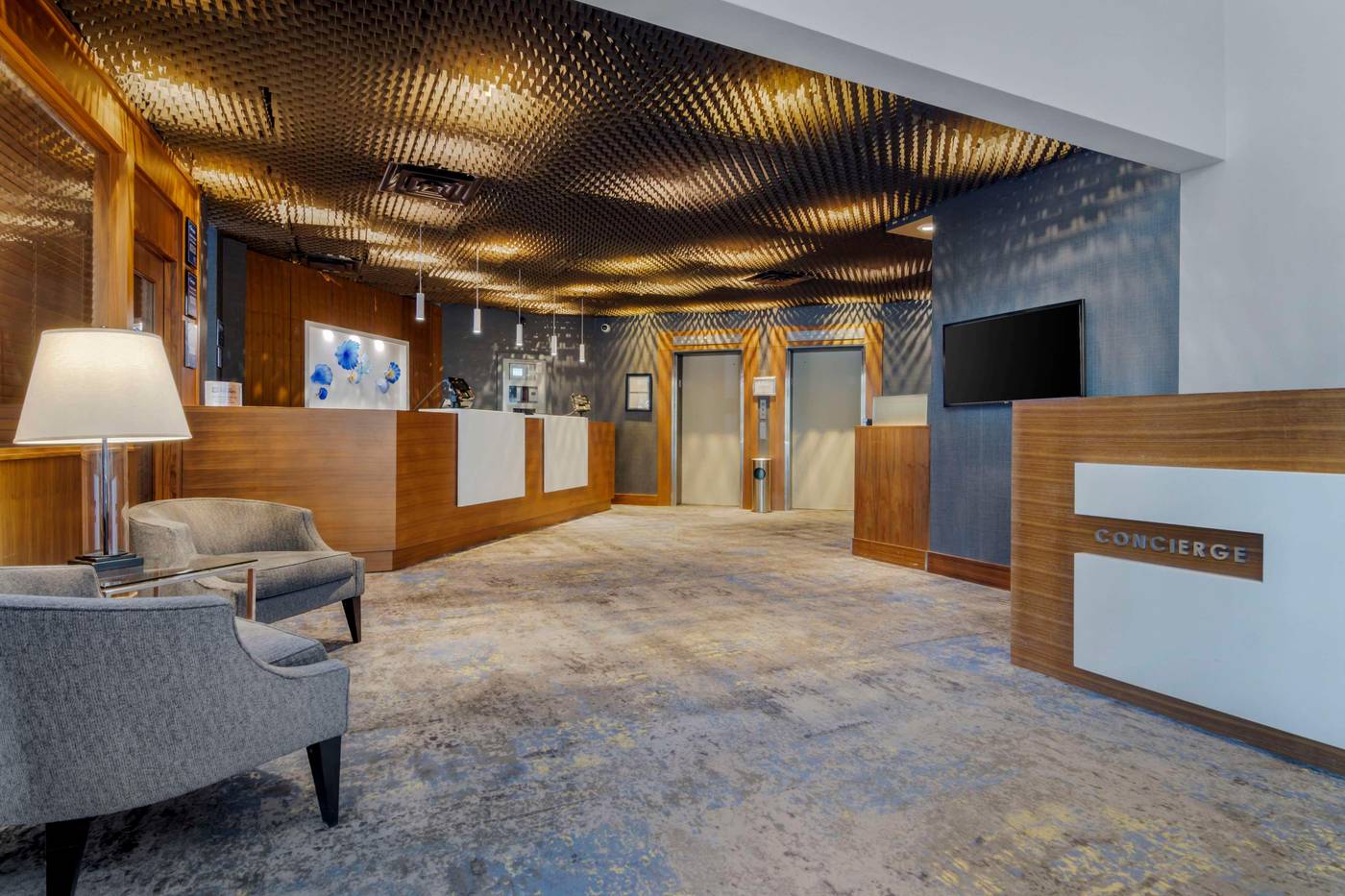 Best-Western-Premier-Chateau-Granville-Hotel---Suites-Lobby-6