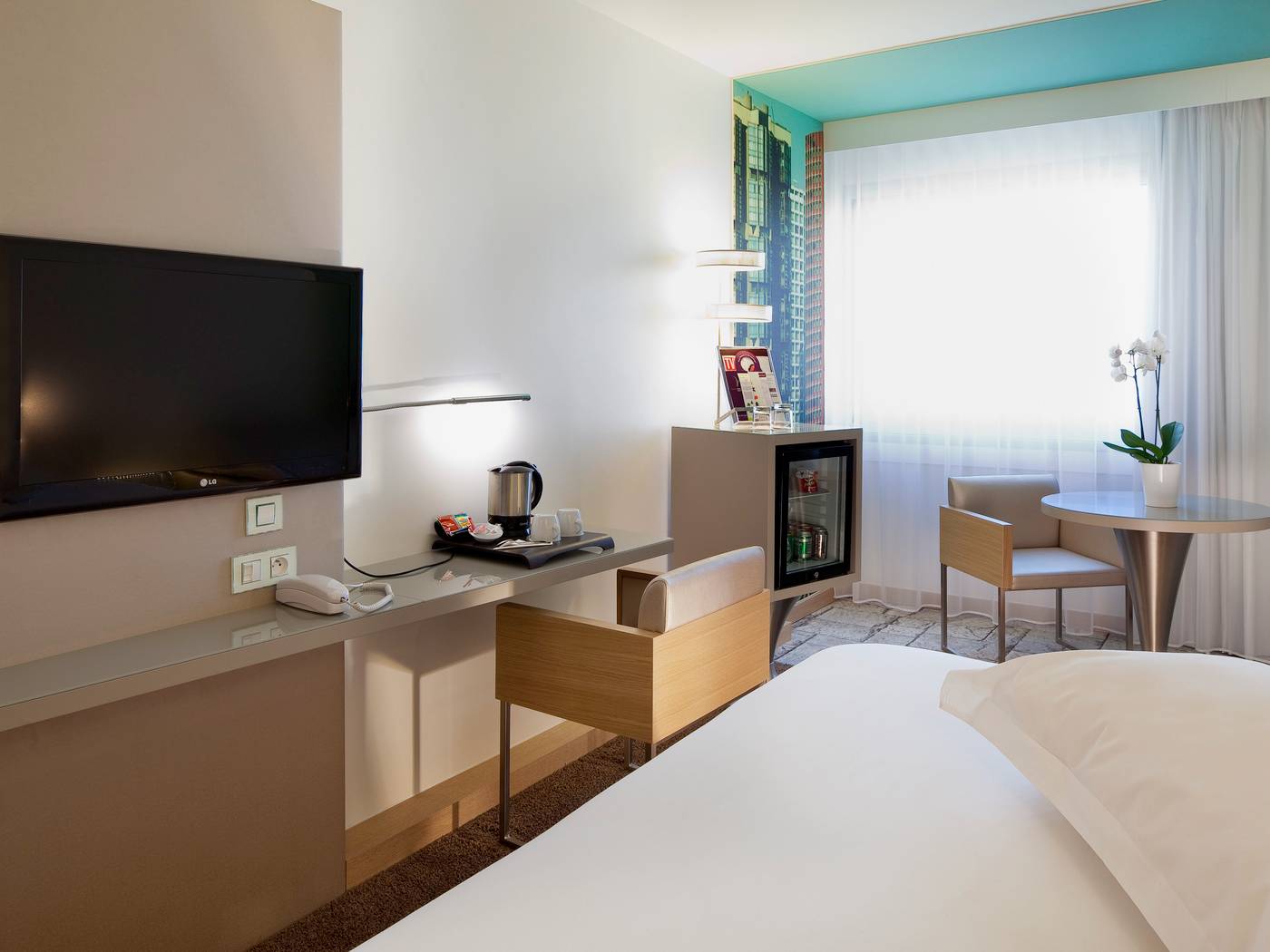 Hotel-Mercure-Paris-Vaugirard-Porte-de-Versailles-Room-19