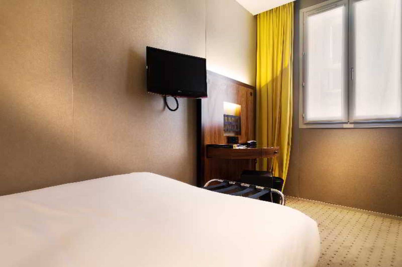 Chateaudun-Opera-Room-22