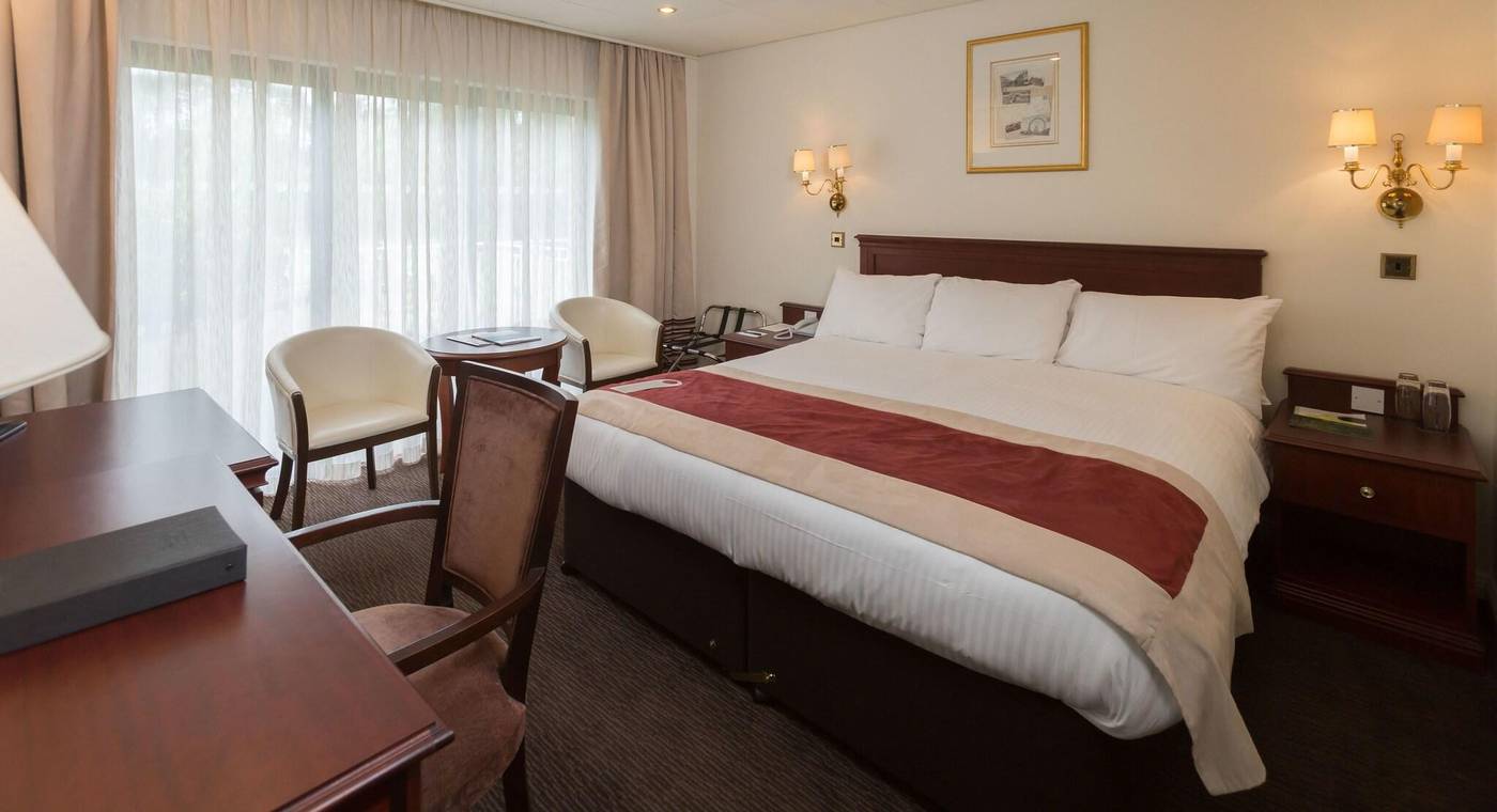 St. Pierre Park Hotel, Spa and Golf Resort-United Kingdom-Saint Pierre Port-Room-9