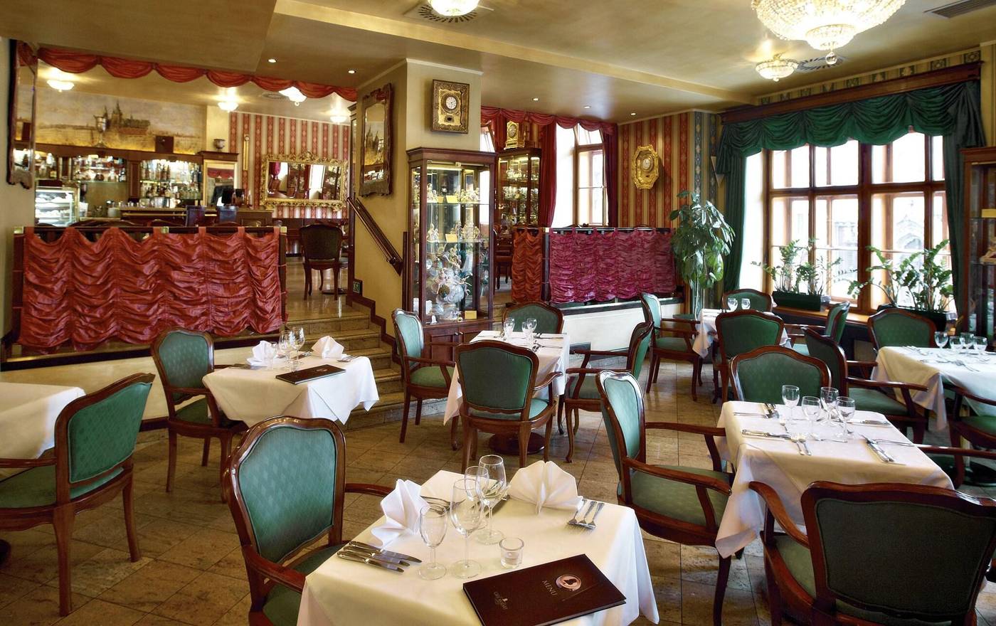 Grand-hotel-Praha-Restaurant-44