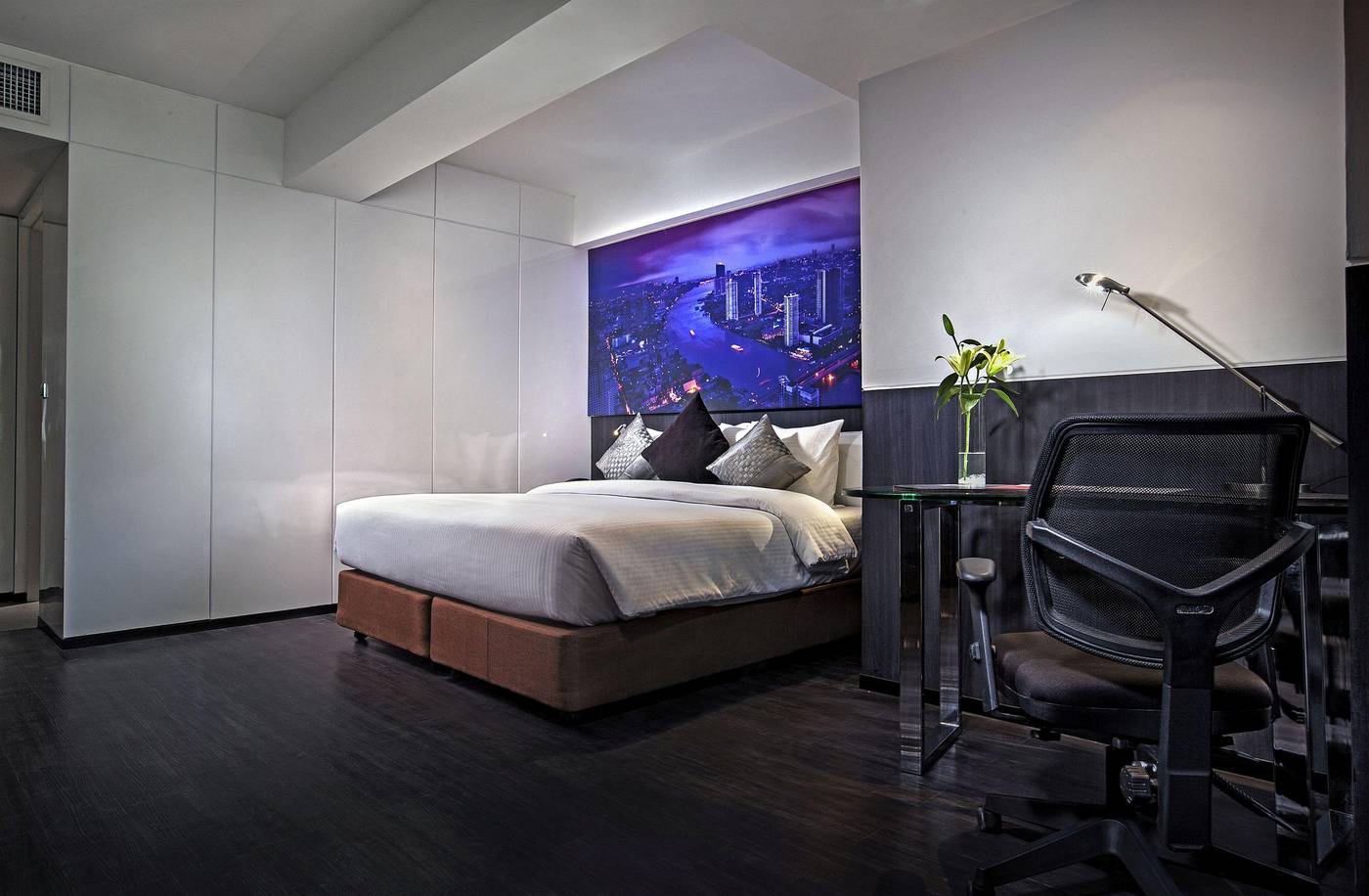 Galleria-12-Sukhumvit-Bangkok-by-Compass-Hospitali-Room-23