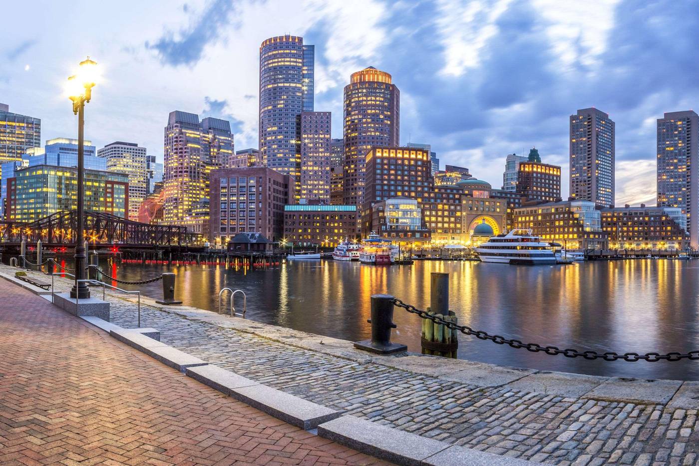Cambria-Hotel-Boston-Downtown-South-Boston-General-view-7