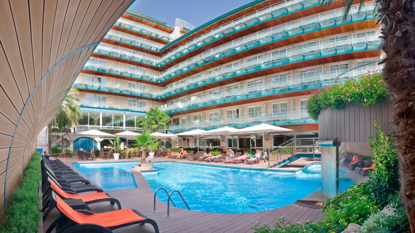 Kaktus-Playa-Hotel-Pool-2