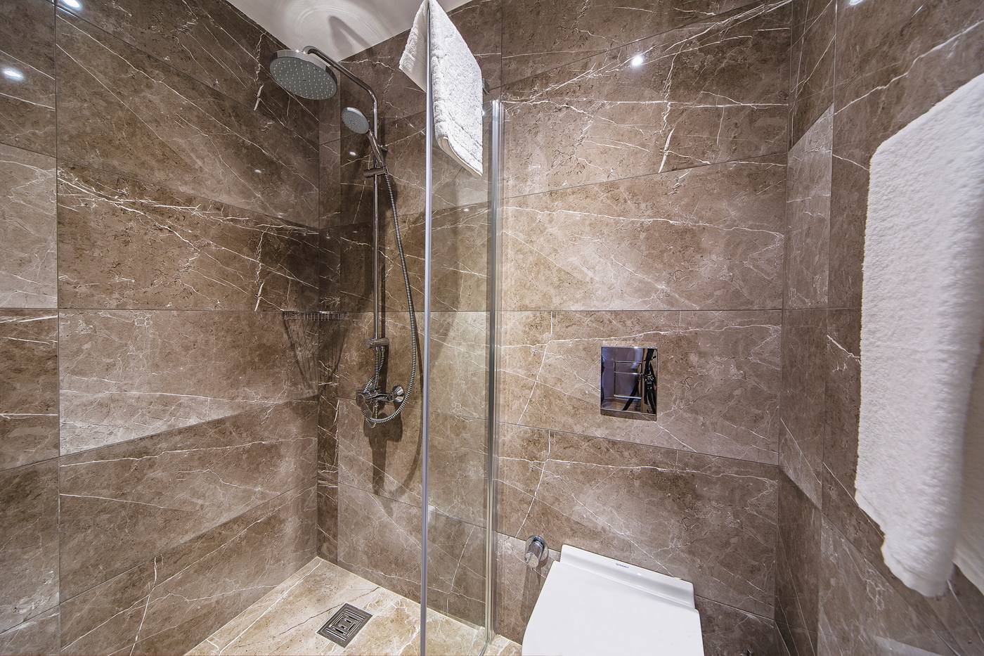 Redmont-Hotel-Nisantasi-Room-10