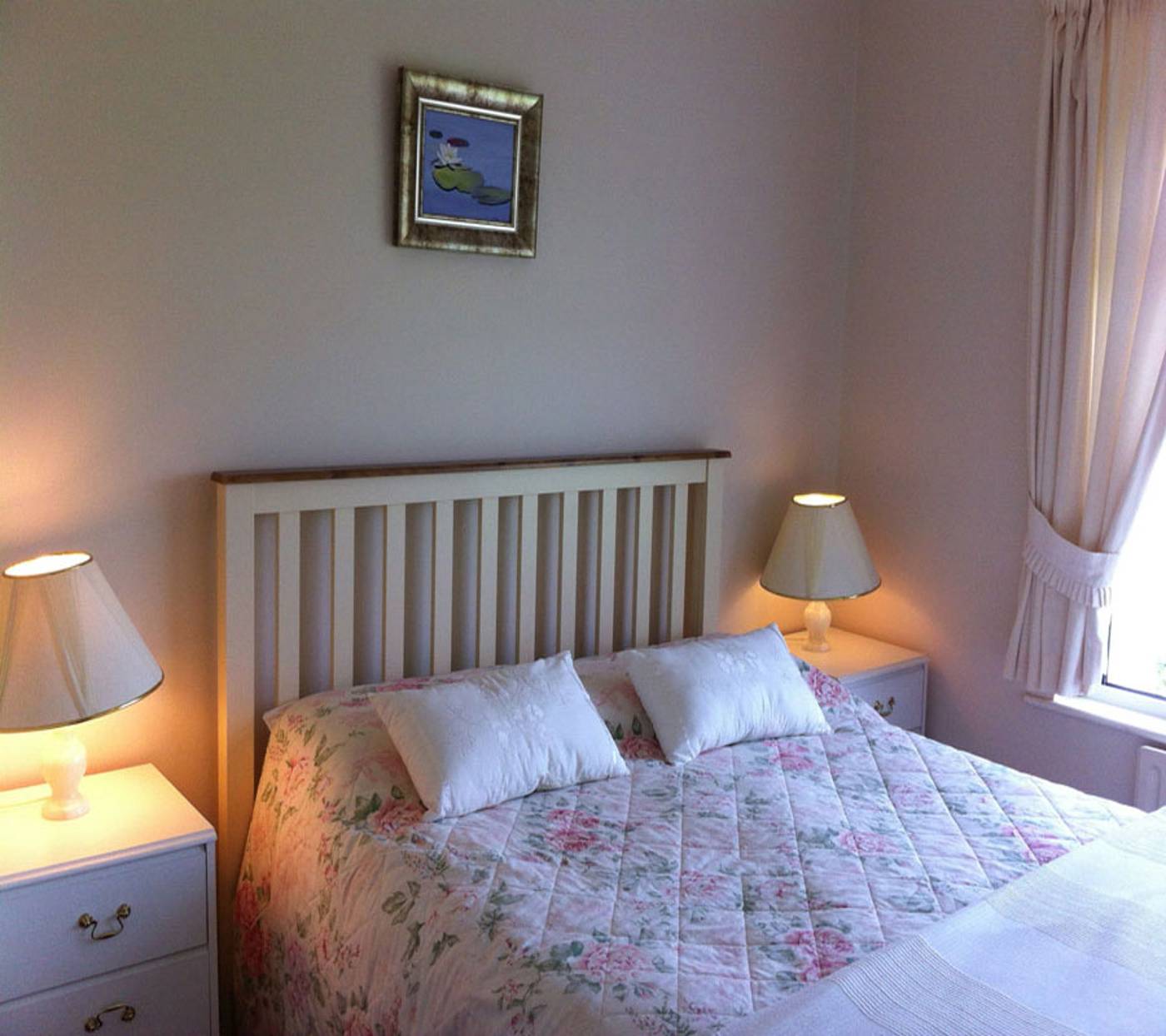 Sea Breeze-Ireland-Cahersiveen-Room-8