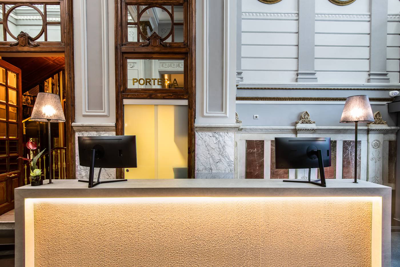 Palacio-San-Martin-Lobby-17