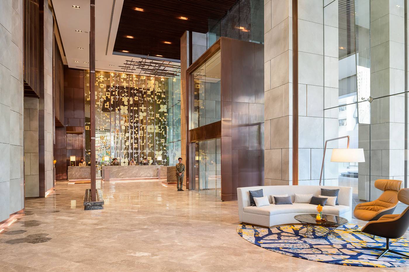 Hotel-Nikko-Bangkok-Lobby-6