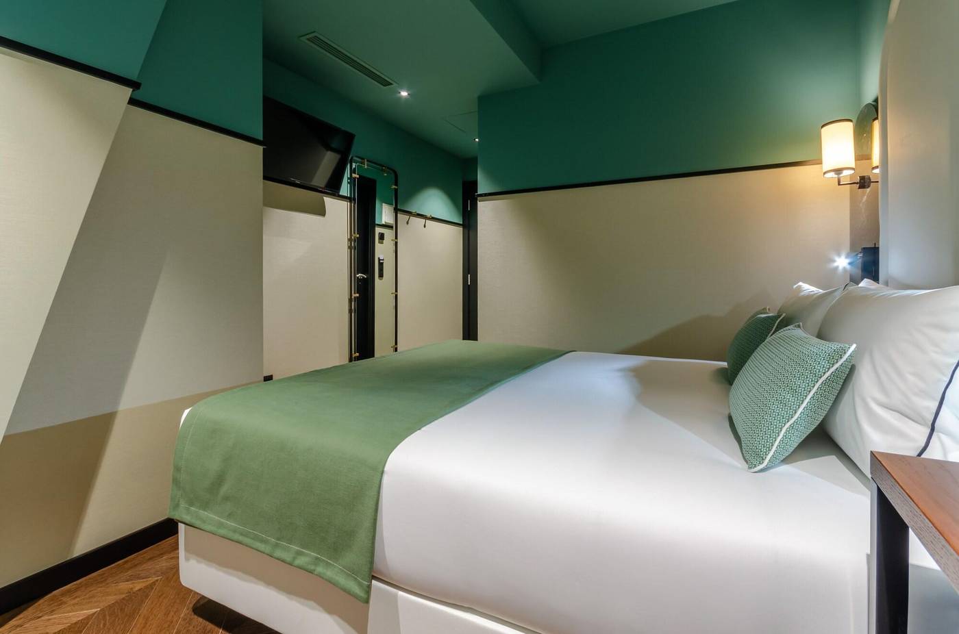 Nicola-Rossio-Hotel-Room-33