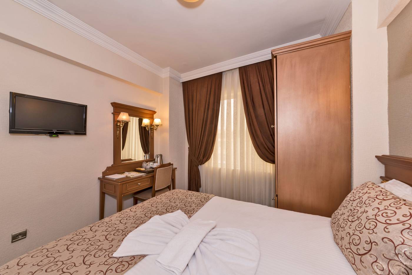 Laleli-Gonen-Hotel-Room-13