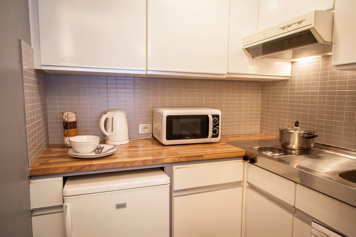 First-Euroflat-Hotel-Room-12