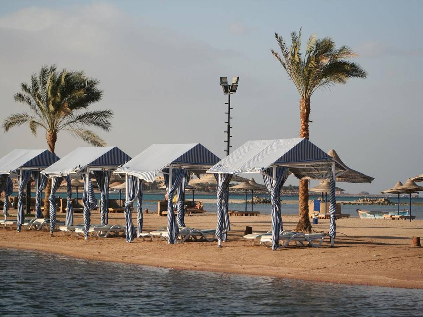 Harmony-Makadi-Bay-Hotel-and-Resort-Beach-35